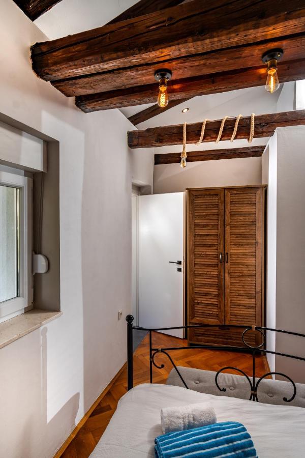 Apartment Ami Split Exterior photo